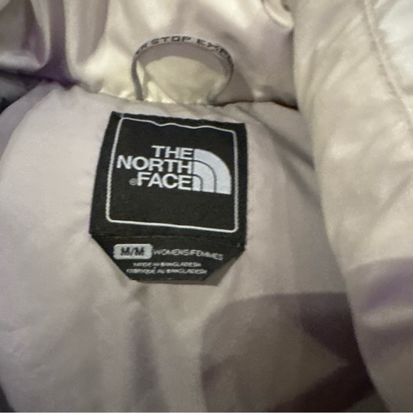 The North Face Nuptse 700 Down Puffer Vest Women’s White Gray Medium - Picture 3 of 8